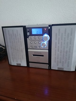 Minicadena Daewoo CD MP3 USB Radio