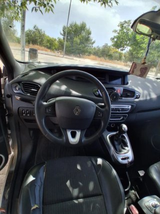 Renault Scenic 2012