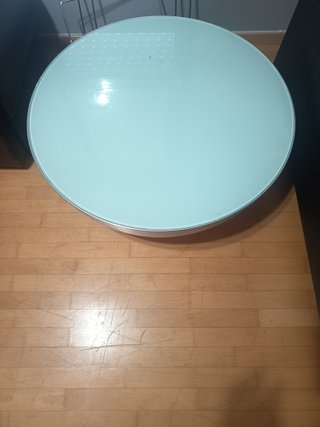 Mesa redonda cristal y metal