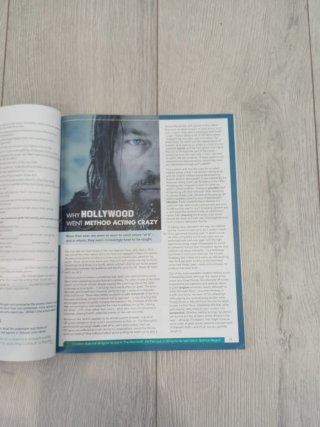 LIBRO DE INGLÉS 1 BACH NIVEL C1- COMO NUEVOS