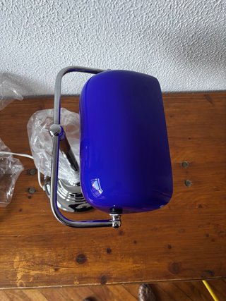 Lámpara de mesa Ikea azul cromada vintage