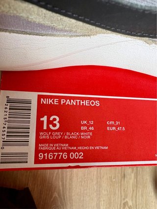 Zapatillas Nike Lifestyle Grises y Negras