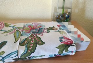 Funda libro tela floral 700+ páginas y marcapágina