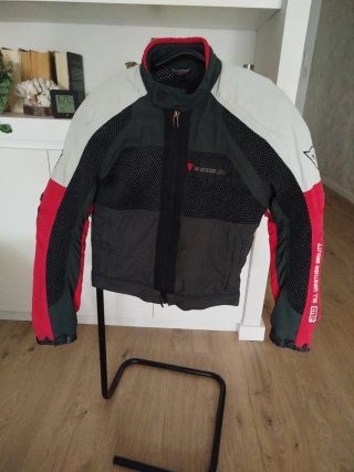 CHAQUETA DAINESE CHICA ROJA