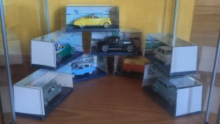 Colección 30 coches Tintín 1/43 y libro