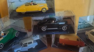 Colección 30 coches Tintín 1/43 y libro
