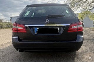 Mercedes E200 BlueEfficiency Avantgarde