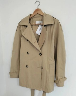 Trench Stradivarius Beige