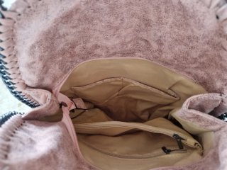 Bolso rosa con cadena bronce