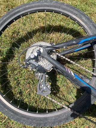 Bicicleta de Montaña Negra y Azul