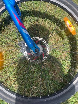 Bicicleta de Montaña Negra y Azul