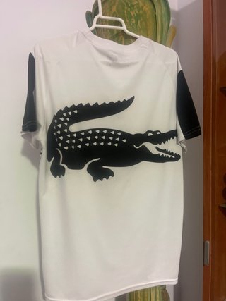 Camiseta Lacoste Cocodrilo Negra y Blanca