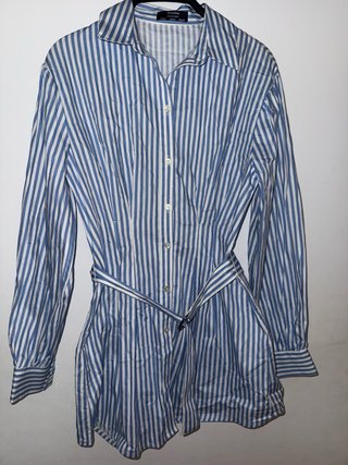 Vestido Bershka rayas azul y blanco
