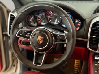 Porsche Cayenne 2016