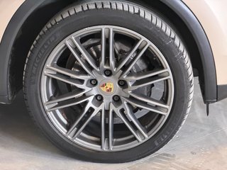 Porsche Cayenne 2016