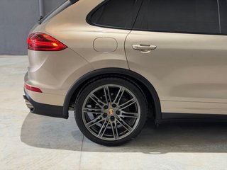 Porsche Cayenne 2016