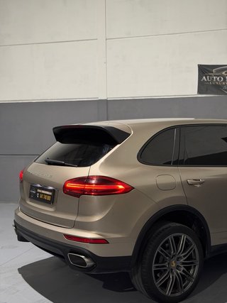 Porsche Cayenne 2016