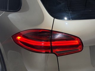 Porsche Cayenne 2016