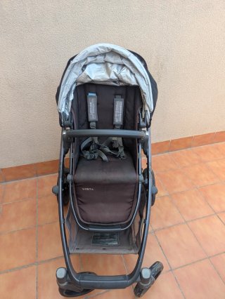 UPPAbaby Vista 1 + patinete y accesorios