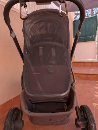 UPPAbaby Vista 1 + patinete y accesorios