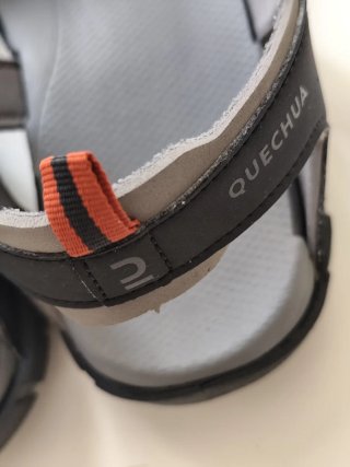 Sandalias Quechua Trekking Hombre Negro Naranja