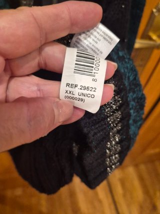 Chaqueta oversize, marca Koröshi, T-XXL (única).