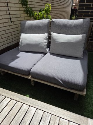 Sofás Palets Exterior + Mesa Auxiliar