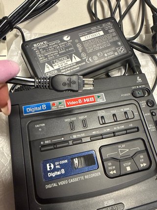 Sony GV-D200E Digital8 Hi8 Video8 PAL