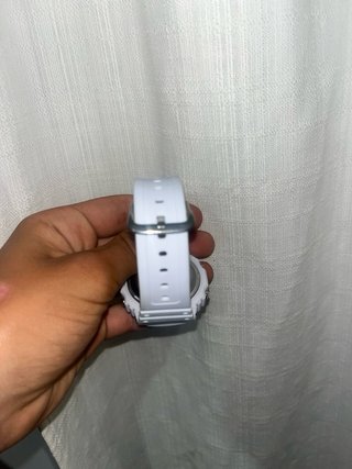 G-Shock Reloj Multicolor y Blanco
