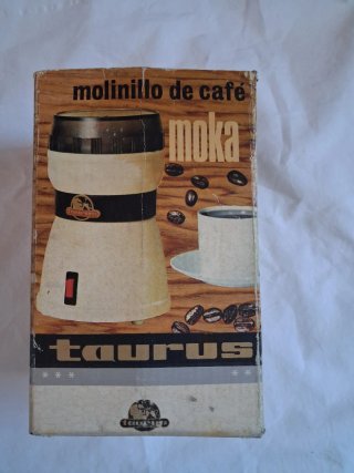 Molinillo de café Taurus Moka años 70