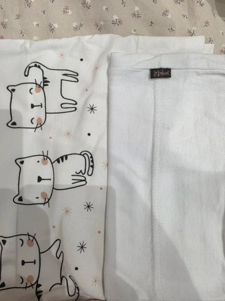 Colchón mini cuna + ropa de cama