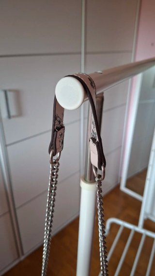 Bolso Bershka rosa estampado floral