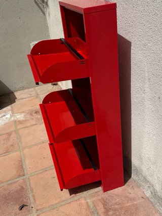 Zapatero metálico rojo La Oca