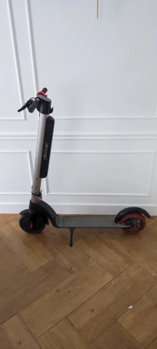 Patinete Eléctrico Cecotec Bongo