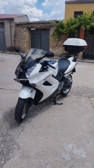 Honda VFR 800 (110cv) Sportbike