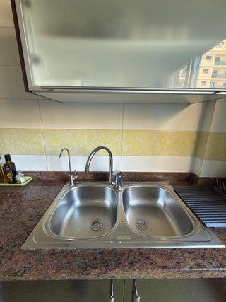 Muebles cocina desmontada con electrodomésticos
