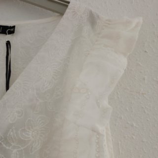 Vestido blanco sin mangas
