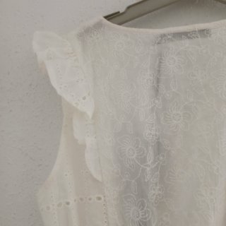 Vestido blanco sin mangas