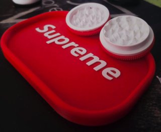 Set Supreme Vassoio Rosso