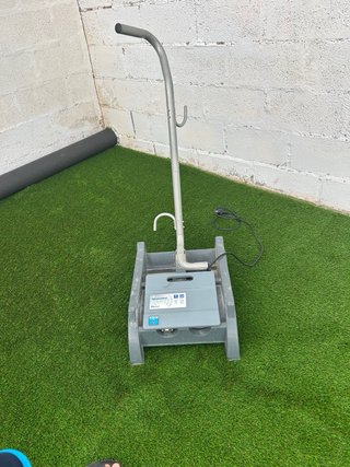 Robot Limpiafondos Astralpool advance 7 duo