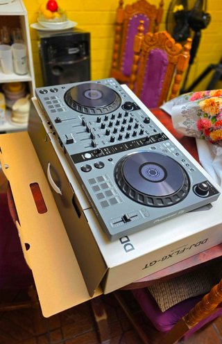 Controlador DJ Pioneer DDJ-FLX6