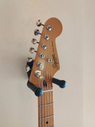 Guitarra Eléctrica Squier Duo-Sonic HS
