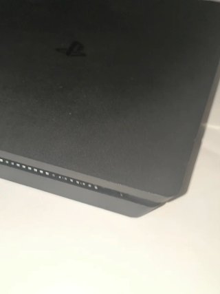 PS4 Slim 500GB + Controller + Base Raffreddamento