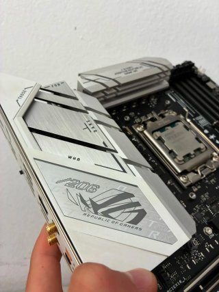 Ryzen 9 7900x + ASUS ROG STRIX B650A-Gaming WiFi