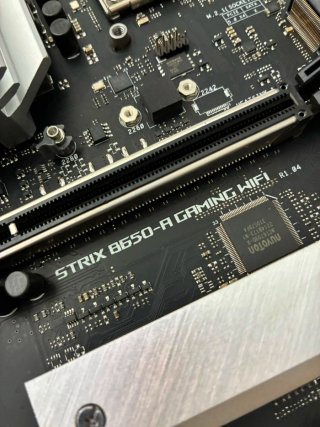 Ryzen 9 7900x + ASUS ROG STRIX B650A-Gaming WiFi