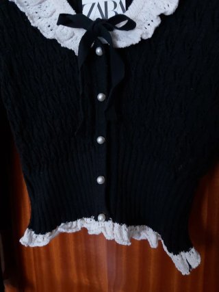 Zara Chaqueta estilo vintage volantes (40€ orig.)