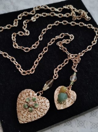 Collar Corazón Dorado con Colgantes