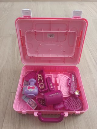 Maleta centro maquillaje con espejo y accesorios