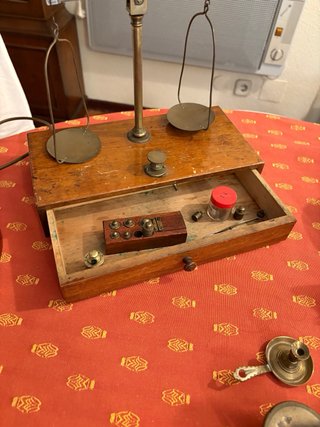 Lote testamentaria antigüedades