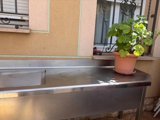 Mesa de trabajo acero inoxidable con pila